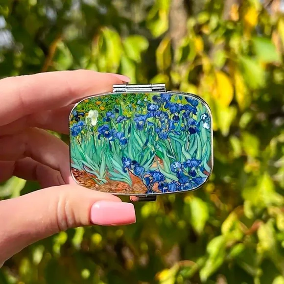 NIB 1pc Retro Vintage Iris Impressionism Pill /Small Jewelry Box - Picture 7 of 10